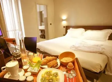 Townhouse 12 ホテル 4*