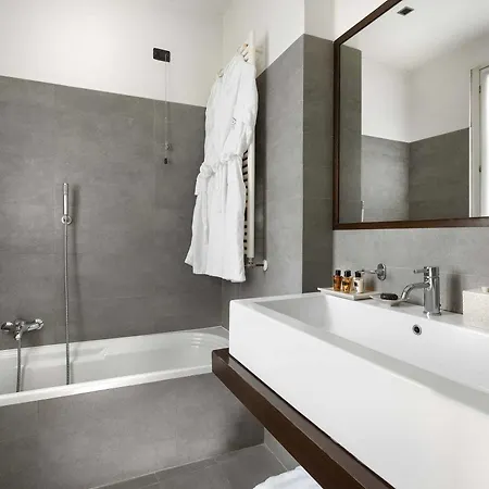 Townhouse 12 Milano